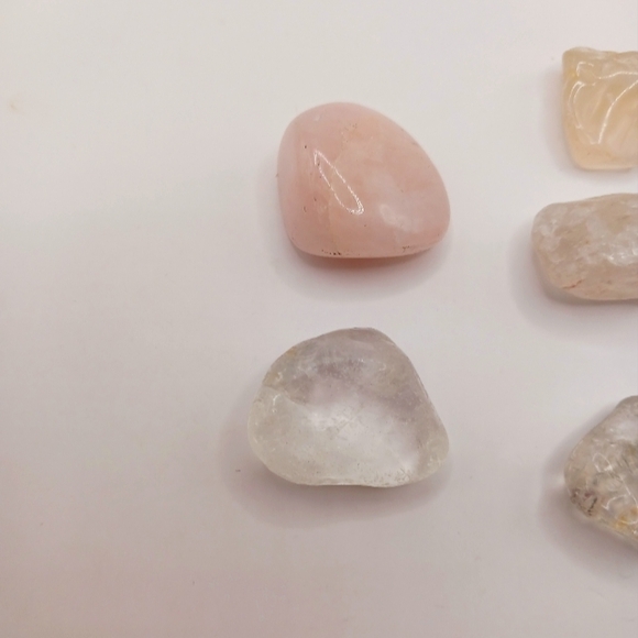 Quartz Crystals Tumbles with Inclusions Bundle of Lot of 9 - Picture 7 of 11